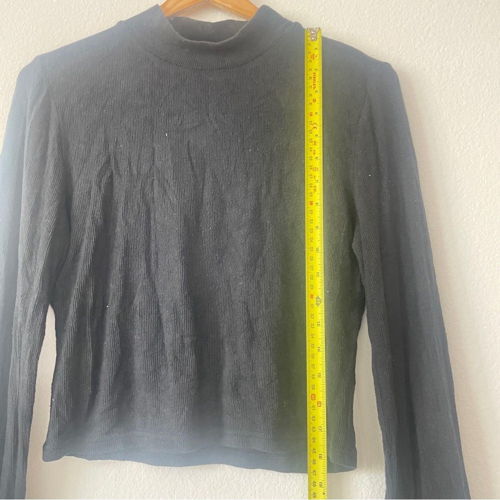 Abercrombie Black Mockneck Long Sleeve Women's Top - Picture 2 of 4